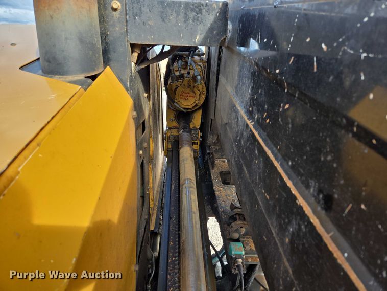 image for item EN2094 2016 Vermeer D23X30III directional boring unit