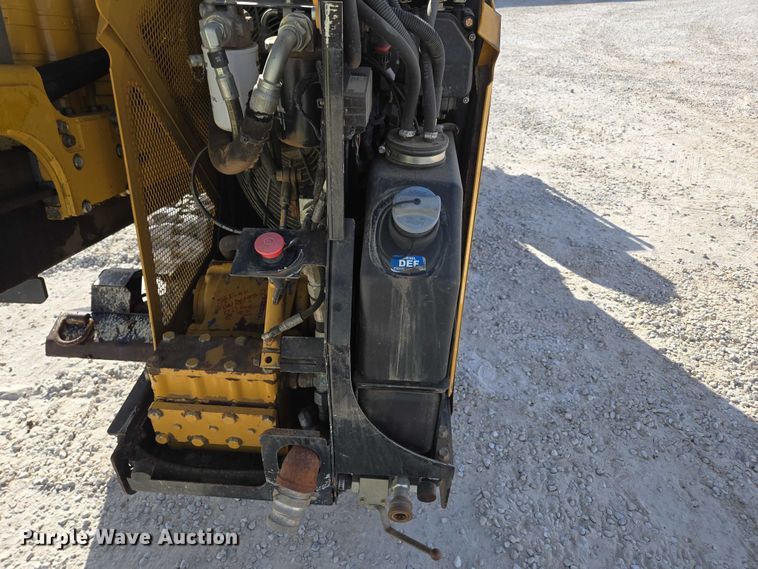 image for item EN2094 2016 Vermeer D23X30III directional boring unit