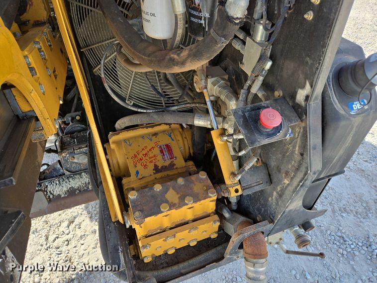 image for item EN2094 2016 Vermeer D23X30III directional boring unit