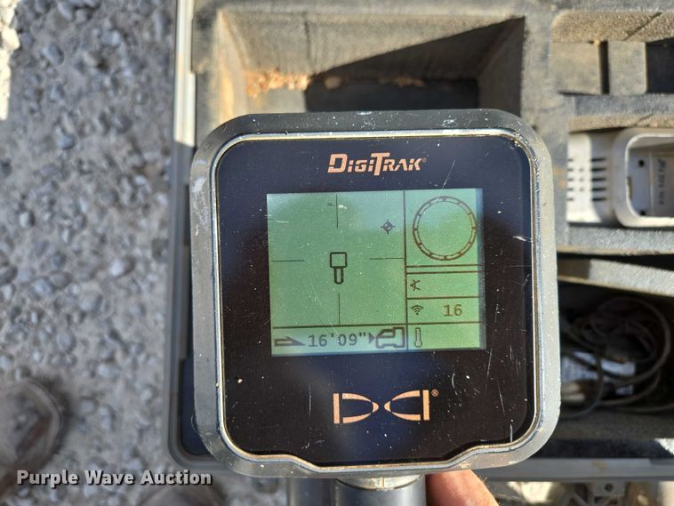 image for item EN2094 2016 Vermeer D23X30III directional boring unit