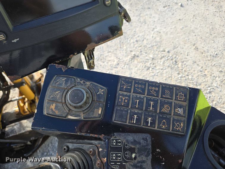 image for item EN2094 2016 Vermeer D23X30III directional boring unit