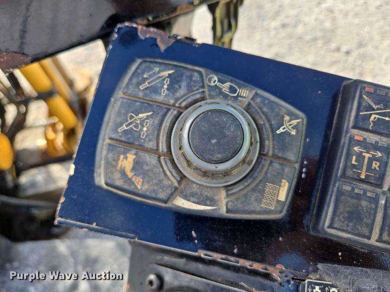 image for item EN2094 2016 Vermeer D23X30III directional boring unit