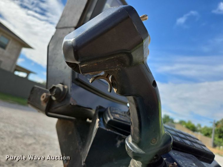 image for item EN2094 2016 Vermeer D23X30III directional boring unit