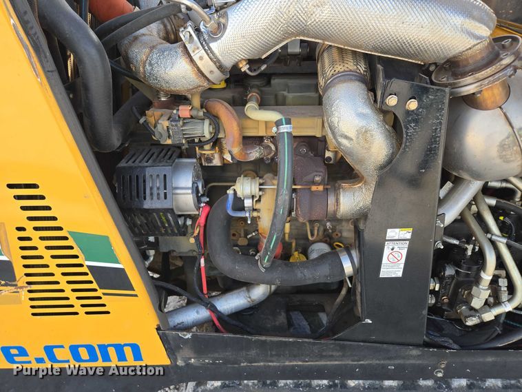 image for item EN2094 2016 Vermeer D23X30III directional boring unit