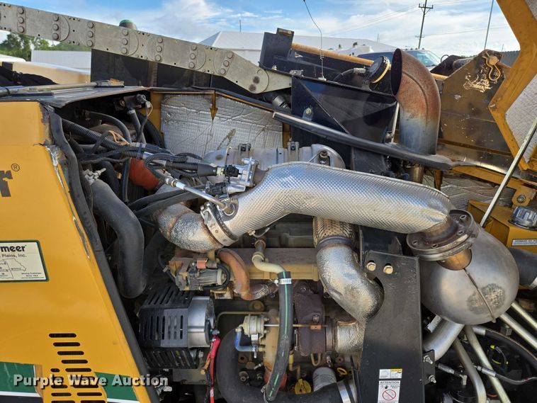 image for item EN2094 2016 Vermeer D23X30III directional boring unit