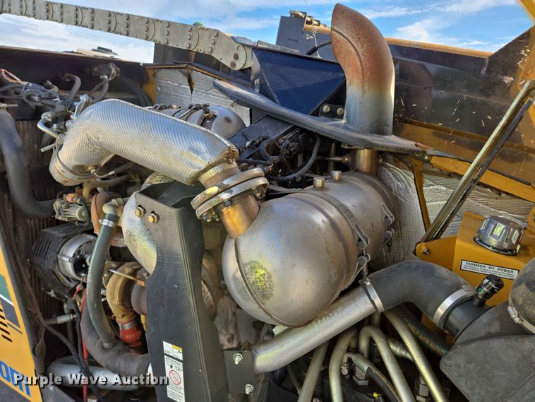 image for item EN2094 2016 Vermeer D23X30III directional boring unit