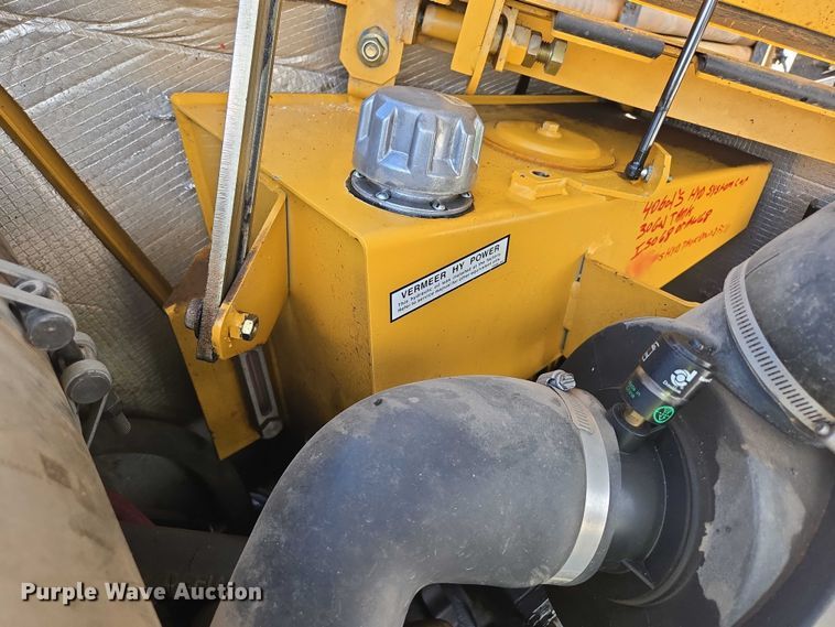 image for item EN2094 2016 Vermeer D23X30III directional boring unit