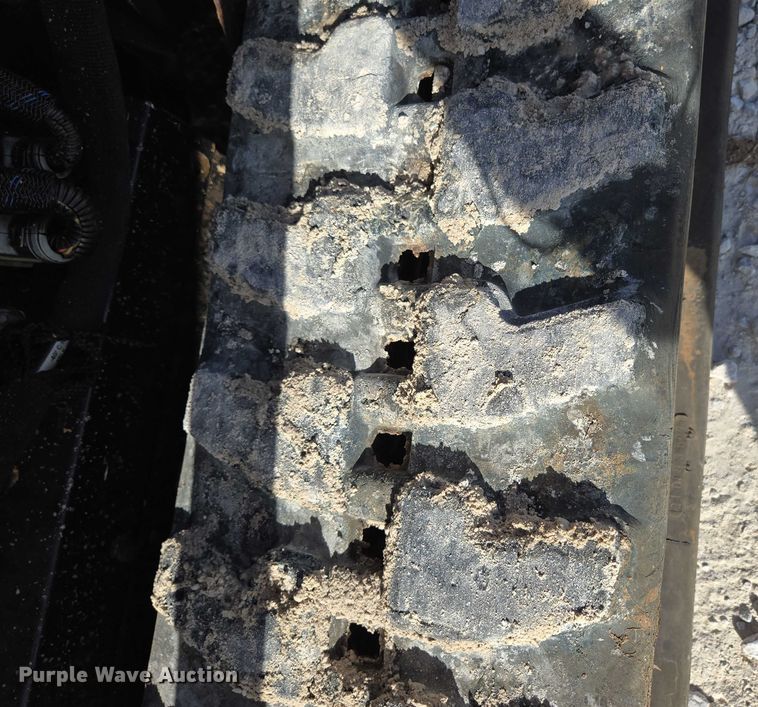 image for item EN2094 2016 Vermeer D23X30III directional boring unit