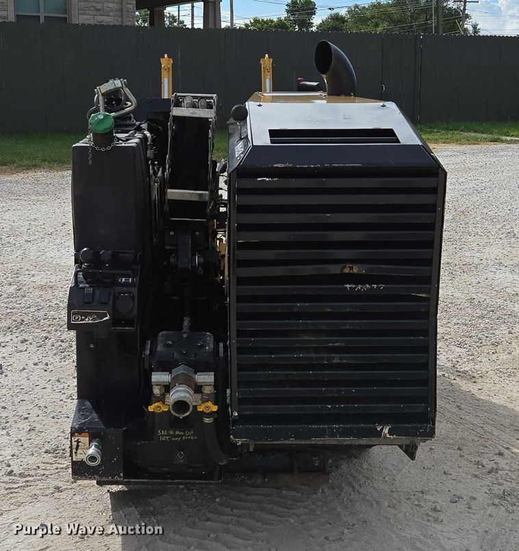 image for item EN2095 2019 Vermeer D10X15III Navigator S3 directional boring unit