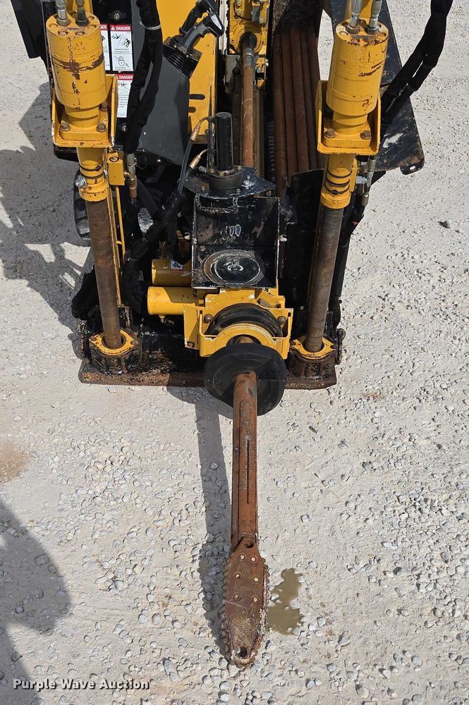 image for item EN2095 2019 Vermeer D10X15III Navigator S3 directional boring unit