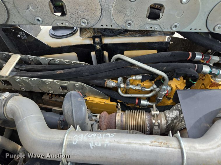 image for item EN2095 2019 Vermeer D10X15III Navigator S3 directional boring unit