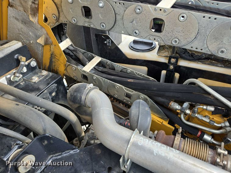 image for item EN2095 2019 Vermeer D10X15III Navigator S3 directional boring unit