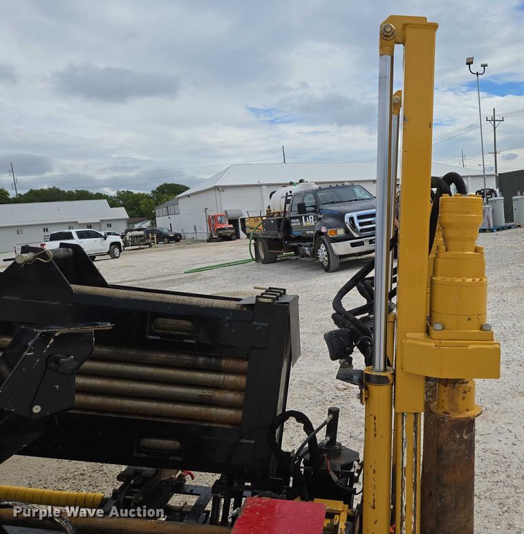 image for item EN2096 2019 Vermeer D23x30DRS3 directional boring unit