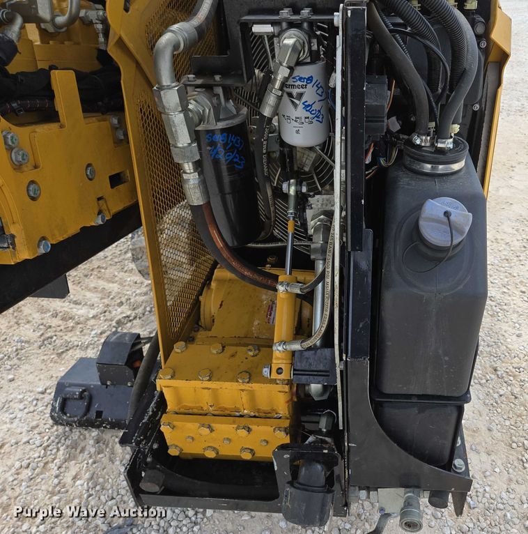 image for item EN2096 2019 Vermeer D23x30DRS3 directional boring unit