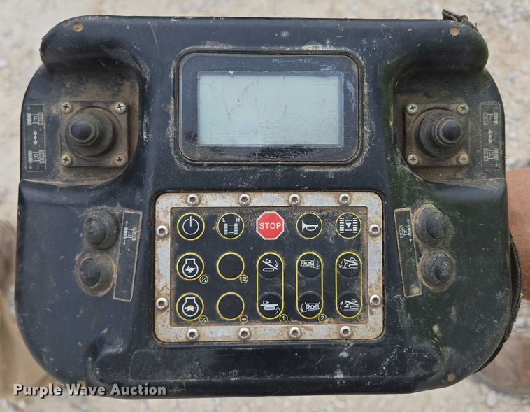 image for item EN2096 2019 Vermeer D23x30DRS3 directional boring unit