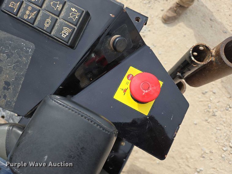 image for item EN2096 2019 Vermeer D23x30DRS3 directional boring unit