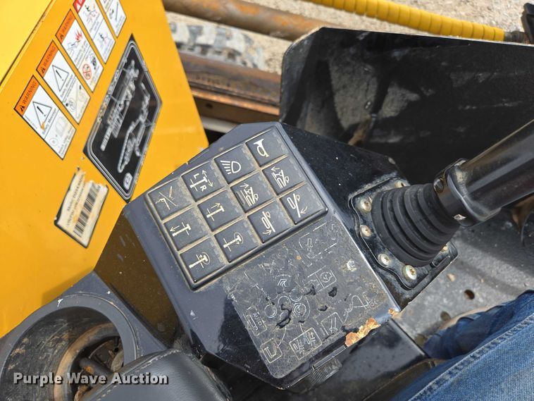 image for item EN2096 2019 Vermeer D23x30DRS3 directional boring unit