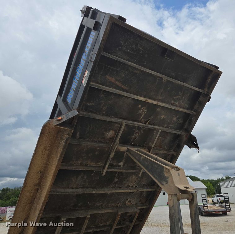 image for item EN2097 2015 Load Trail dump trailer