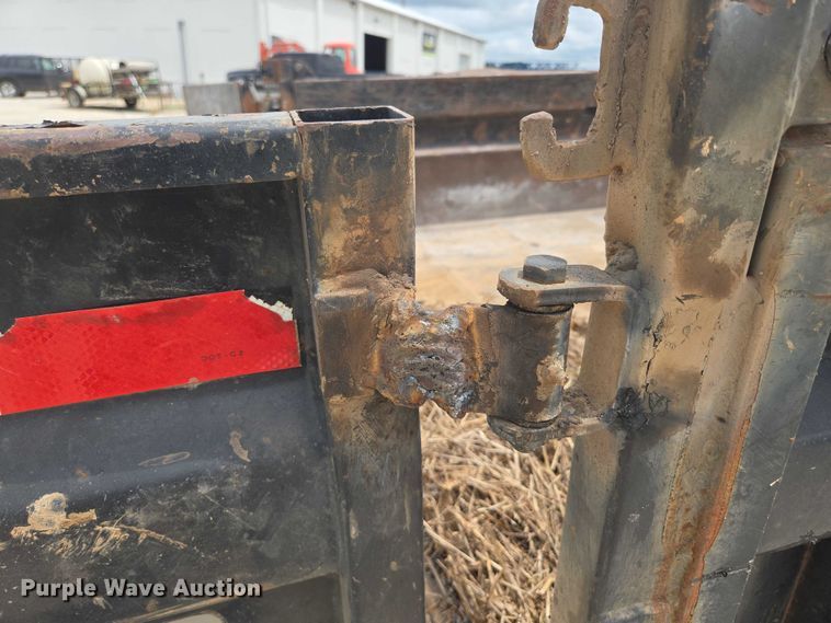 image for item EN2097 2015 Load Trail dump trailer