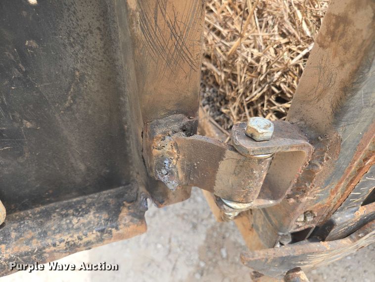 image for item EN2097 2015 Load Trail dump trailer