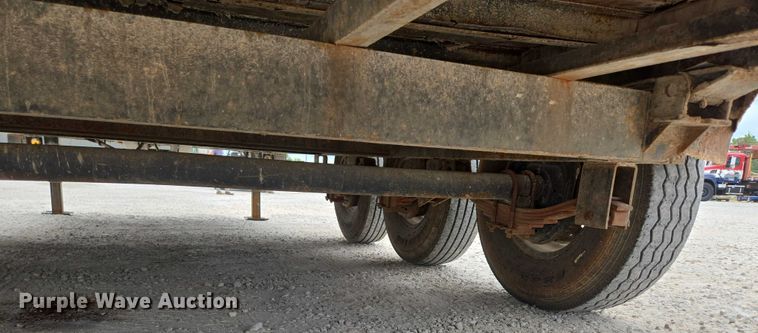 image for item EN2097 2015 Load Trail dump trailer