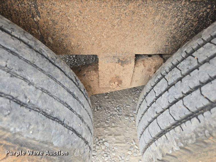 image for item EN2097 2015 Load Trail dump trailer