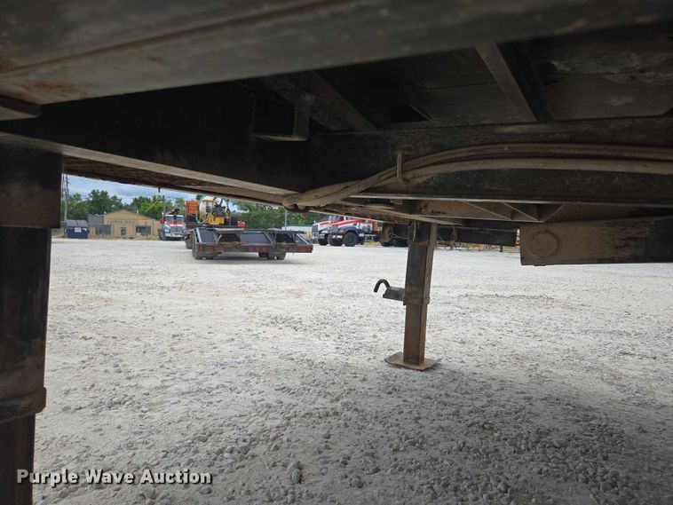 image for item EN2097 2015 Load Trail dump trailer