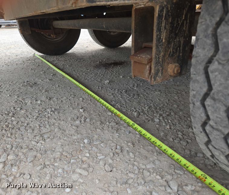 image for item EN2097 2015 Load Trail dump trailer