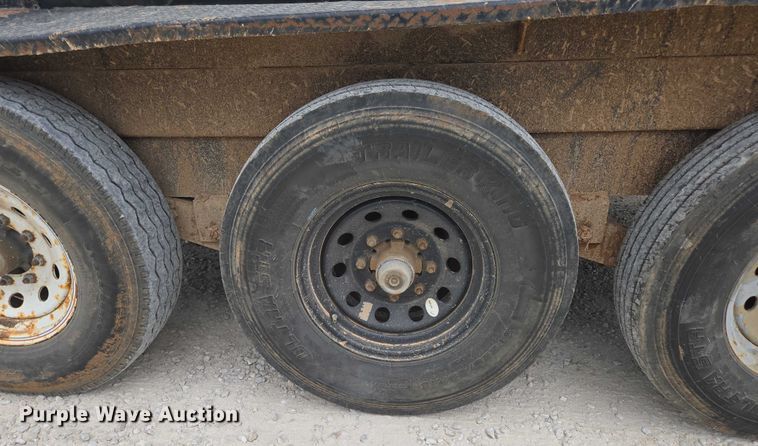 image for item EN2097 2015 Load Trail dump trailer