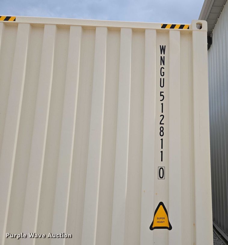 image for item EN2099 Shipping container