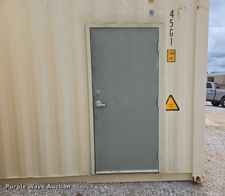 image for item EN2099 Shipping container