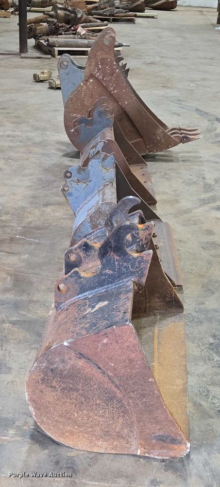 image for item EN2111 (5) buckets