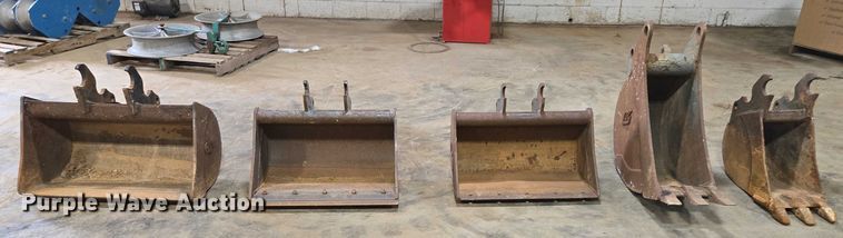 image for item EN2111 (5) buckets