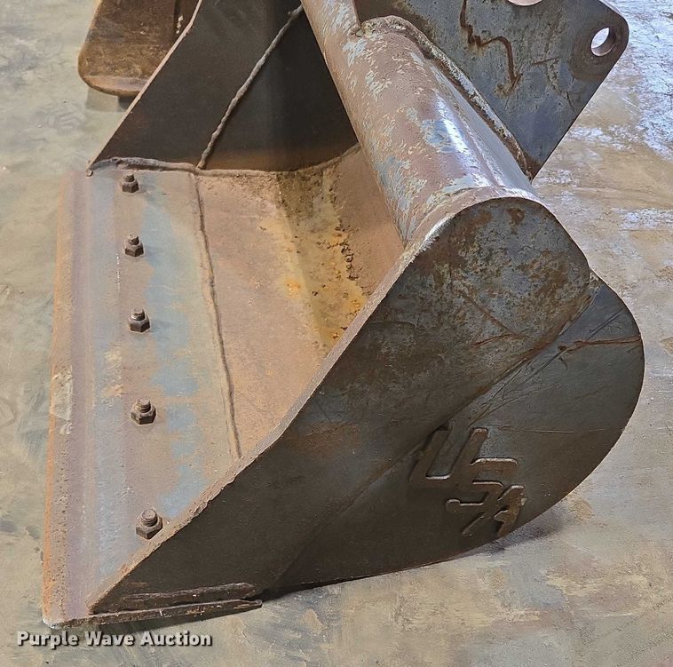 image for item EN2111 (5) buckets