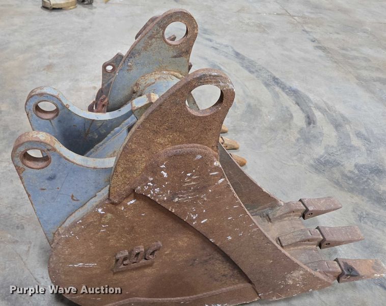 image for item EN2111 (5) buckets