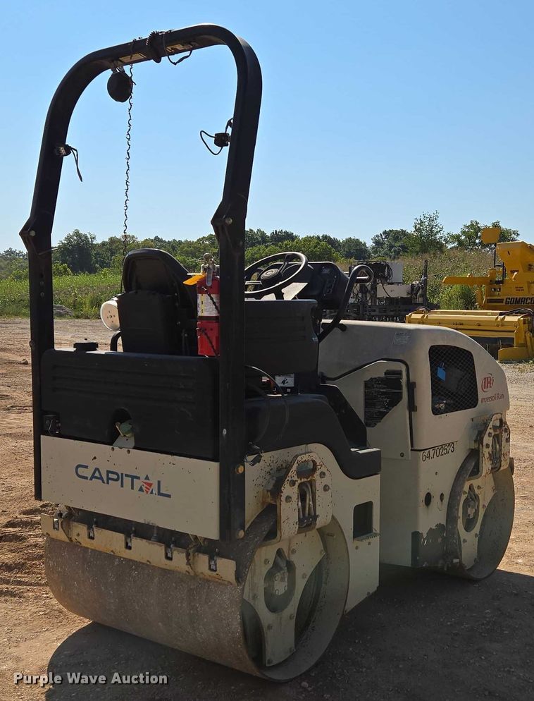 image for item EN3800 1992 Ingersoll-Rand DD-31HF double drum vibratory roller