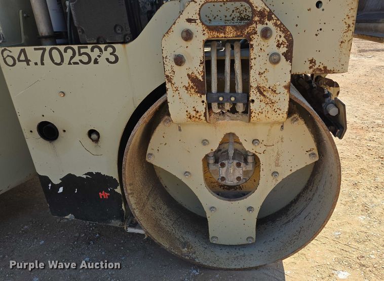 image for item EN3800 1992 Ingersoll-Rand DD-31HF double drum vibratory roller