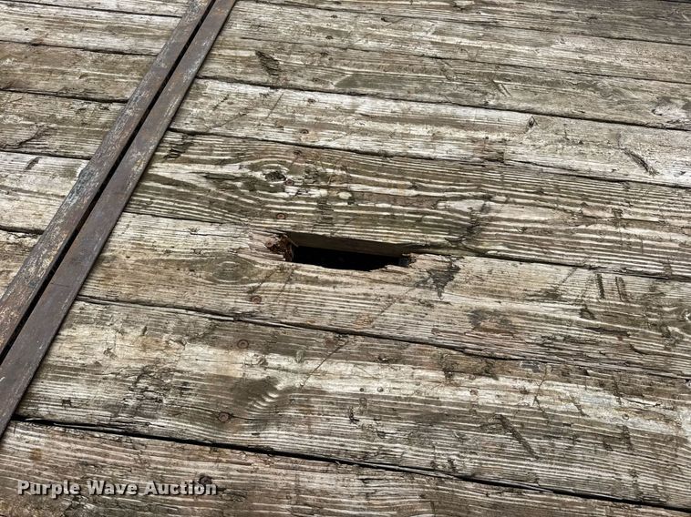 image for item EN4673 2014 Trailerman tilt deck equipment trailer