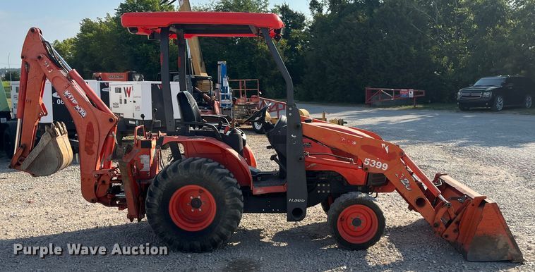 RETROEXCAVADORA 2016 KUBOTA B26
