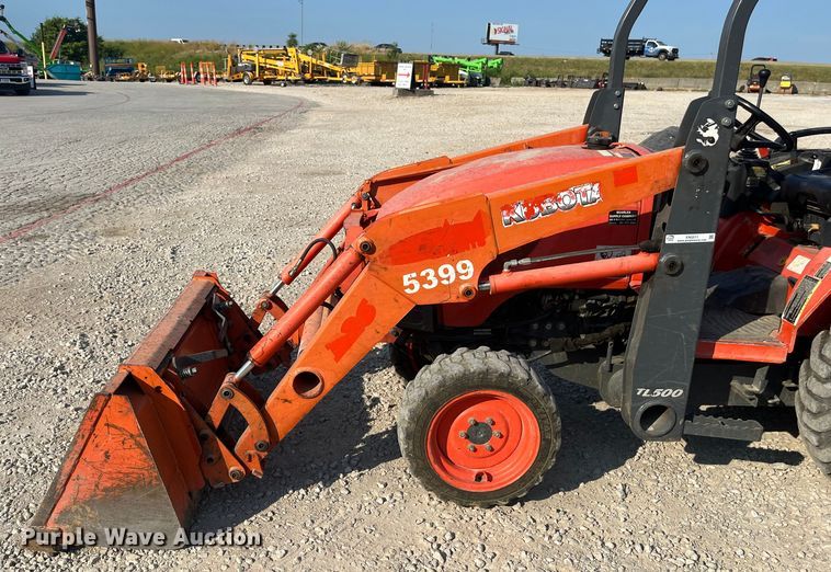 image for item EN5511 2016 Kubota B26 backhoe