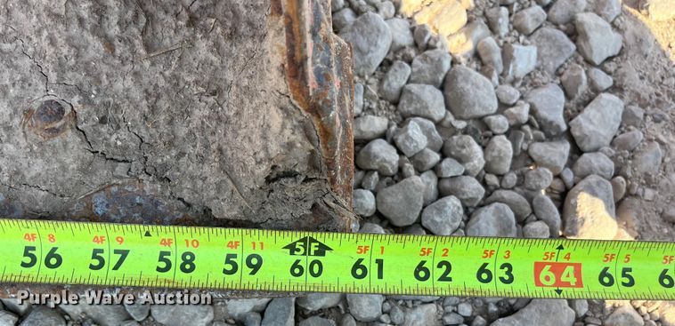 image for item EN5511 2016 Kubota B26 backhoe