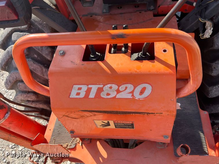 image for item EN5511 2016 Kubota B26 backhoe