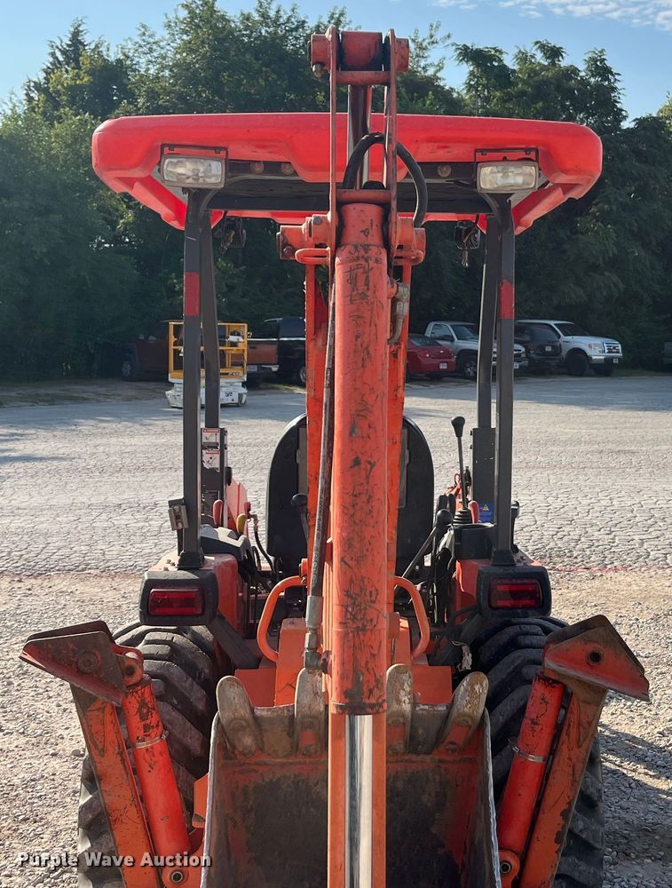 image for item EN5511 2016 Kubota B26 backhoe