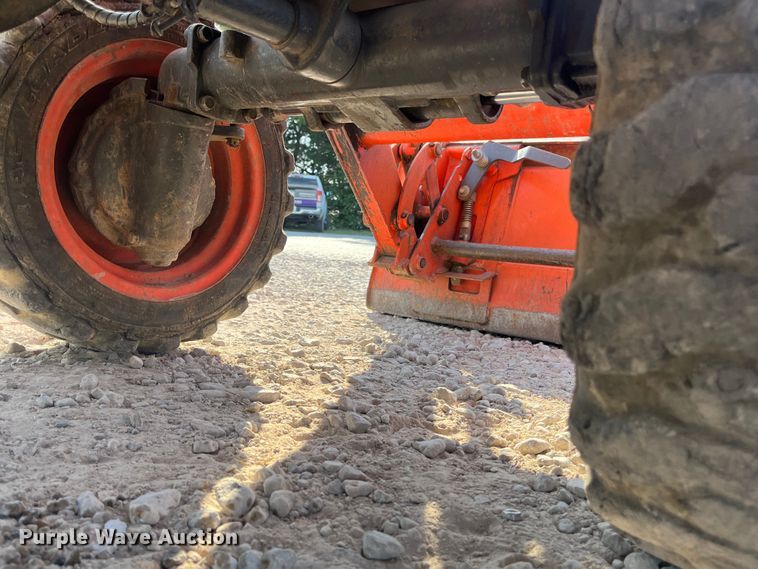 image for item EN5511 2016 Kubota B26 backhoe