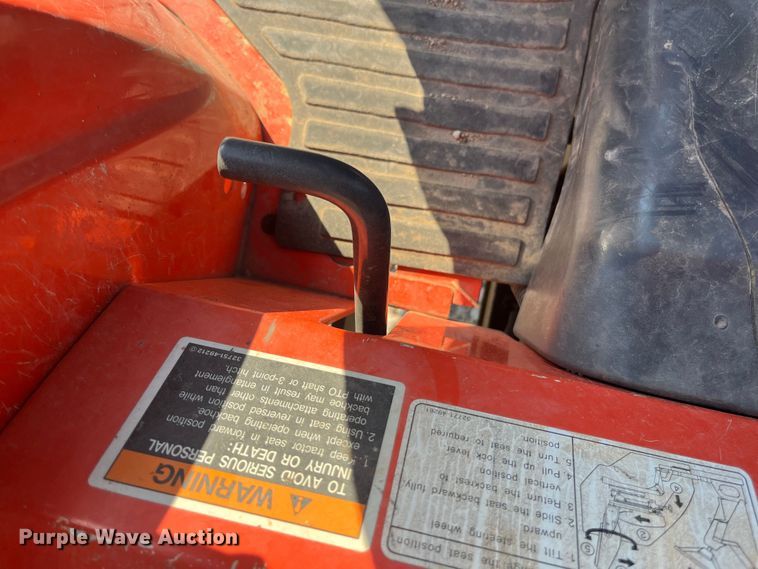 image for item EN5511 2016 Kubota B26 backhoe