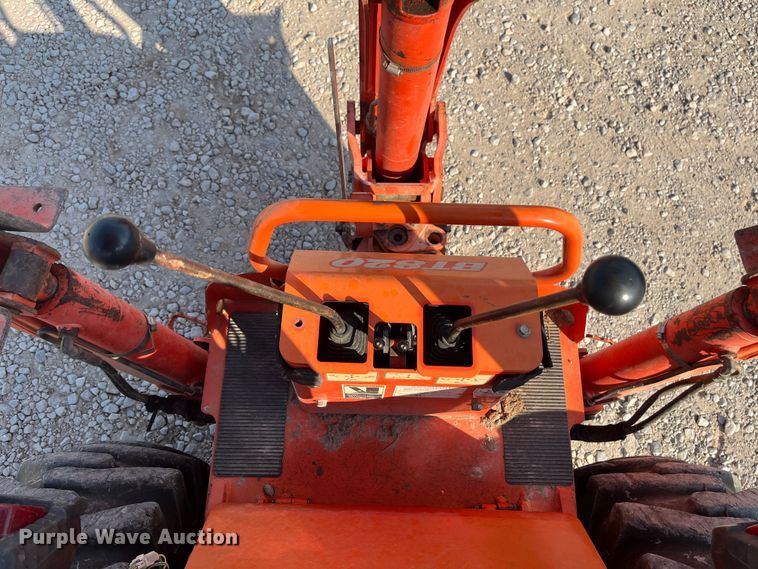 image for item EN5511 2016 Kubota B26 backhoe