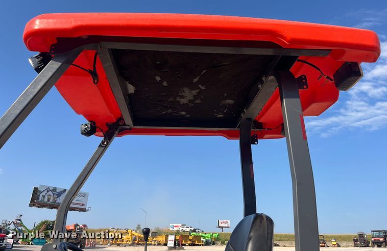 image for item EN5511 2016 Kubota B26 backhoe