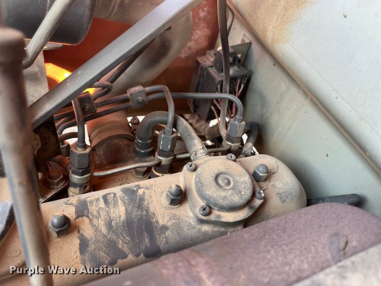 image for item EN5511 2016 Kubota B26 backhoe