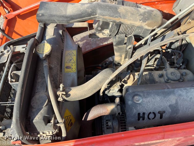 image for item EN5511 2016 Kubota B26 backhoe