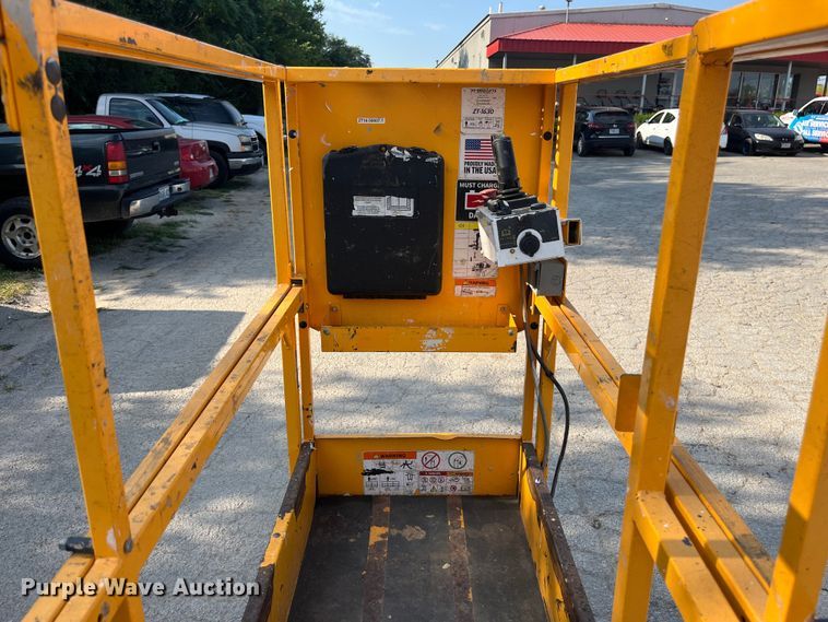 image for item EN5512 Hy-Brid ZT-1630 scissor lift